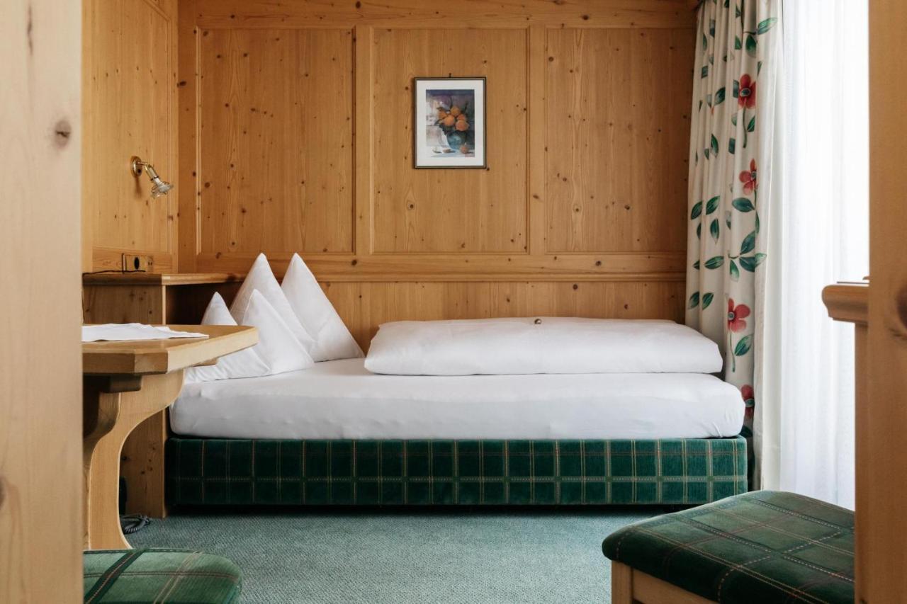 Hotel Kristall Lech am Arlberg Esterno foto